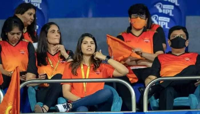 SRH vs KKR: துள்ளிக் குதித்து SRH அணியை உற்சாகப்படுத்திய மர்மப் பெண்ணின் வைரல் வீடியோ 