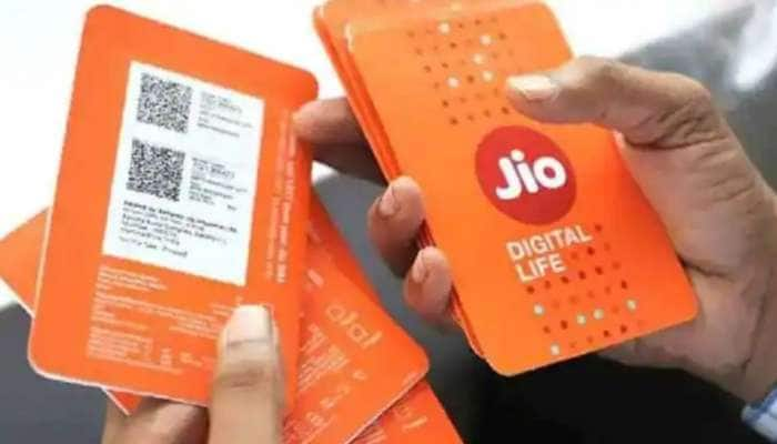 Jio அதிரடி: 1 ரூபாயில் 56 GB 4G இணைய வசதி, 28 நாள் வேலிடிட்டி, முந்துங்கள்!!