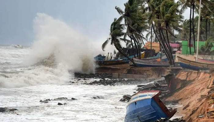 IMD on Cyclone Tauktae: தீவிரமடையும் டவ் தே மணிக்கு 175 kmph வேகத்தில் குஜராத்தை தாக்கும் title=