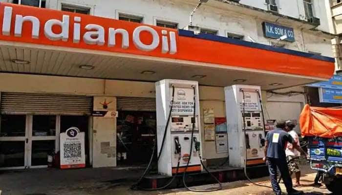 Petrol diesel price today May 17: சென்னையில் இன்றைய பெட்ரோல், டீசல் விலை நிலவரம் title=