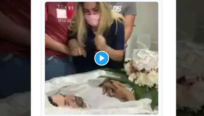 Dead Man Viral Video: சவப்பெட்டியில் இருந்து உயிரோடு எழுந்த உடல்.. என்ன நடந்தது? title=