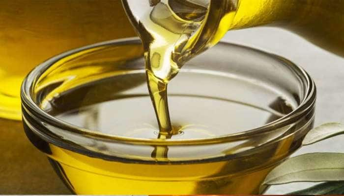 Healthy Oil: விளக்கெண்ணெய் என்னும் ஆமணக்கு எண்ணெயின் அற்புத சக்தி தெரியுமா? title=