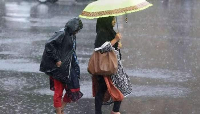 Monsoon Alert: தமிழ்நாடு, கேரளா மற்றும் கர்நாடகாவில் கனமழை எச்சரிக்கை title=