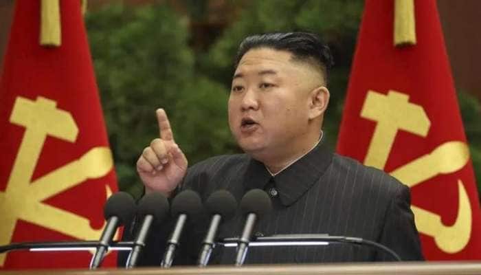 North Korea: எங்கும் பசி பட்டினி; தீர்வுக்கு பதிலாக அதிகாரிகளை நீக்கும் Kim Jong Un
