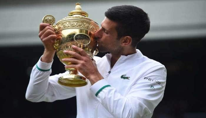 Wimbledon: மேட்டியோ பெரெட்டினியை வீழ்த்தி ஜோகோவிச் 20 வது கிராண்ட்ஸ்லாம் பட்டத்தை வென்றார் title=