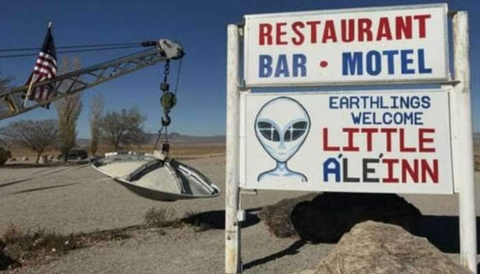 Area 51: அமெரிக்காவில் உள்ள மர்ம இடம்; வேற்று கிரகவாசிகள் வசிக்கும் இடமா.. ! title=