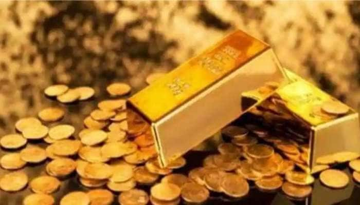 Gold Rate Today: சற்றே குறைந்தது தங்கத்தின் விலை, இன்றைய விலை நிலவரம் என்ன?  title=