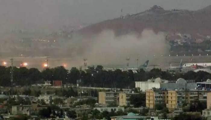 Kabul Airport Blast: காபூல் விமான நிலையத்தில் வெடிகுண்டு தாக்குதல்; ISIS பொறுப்பேற்பு title=