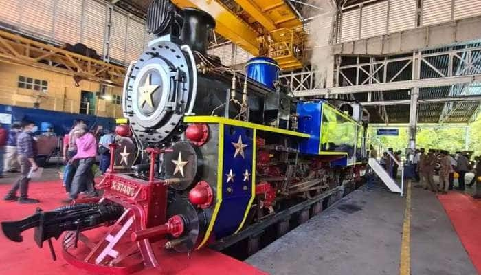 OOTY TRAIN: நீலகிரி மலையில் தெற்கு ரயில்வேயின் முதல் நீராவி என்ஜின்  