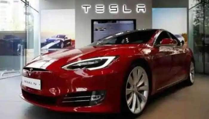 Tesla: எலான் மஸ்க் டெஸ்லா காரின் 4 மாடல்களுக்கு இந்தியவில் ஒப்புதல்  title=