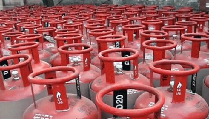 LPG Cylinder Price: மீண்டும் சமையல் எரிவாயு சிலிண்டர் விலை உயர்வு