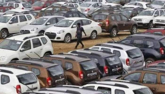 Vehicle Scrappage Policy: பழைய காரின் பதிவு கட்டணம் 8 மடங்கு உயர்வு..!! title=