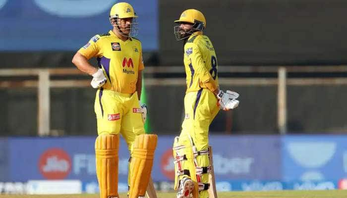 தோனிக்கு பிறகு இவர்தான் CSK கேப்டன்: போட்டுடைத்த அணி வீரர்  title=