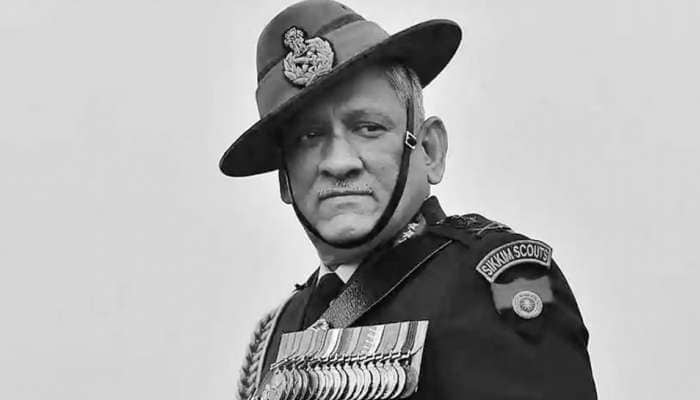 CDS Bipin Rawat: இறுதிப் பயணத்திற்கு தயாராகிறார் இரும்பு மனிதர் பிபின் ராவத்!! 