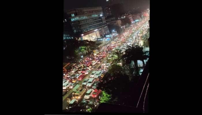 Chennai Rain: திக்குமுக்காடிய சென்னை; 4 மாவட்டங்களுக்கு விடுமுறை!