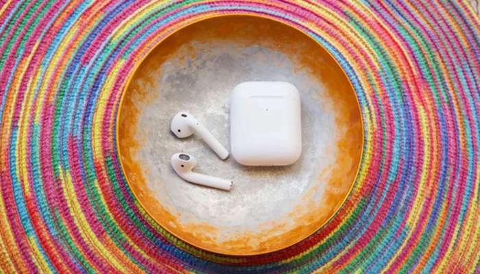 ரூ. 12,900 மதிப்புள்ள Airpod-களை இலவசமாக வழங்குகிறது  Apple: யாருக்கு கிடைக்கும்?