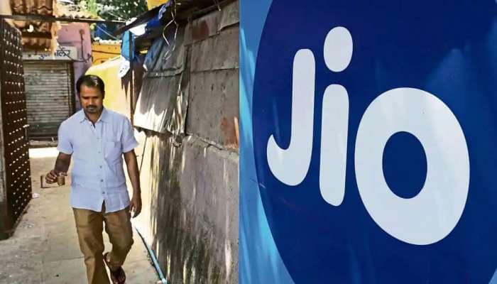 Jio அசத்தல் Plan; பல அற்புத நன்மைகளை பெறலாம்; Airtel-Viக்கு ஆப்பு title=