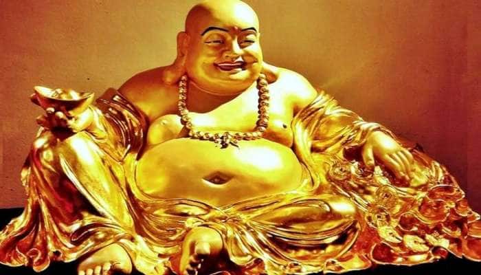 Feng Shui Tips: மகிழ்ச்சியையும் வளத்தையும் அள்ளிக் கொடுக்கும் &#039;Laughing Buddha&#039;!