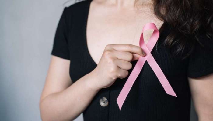 Breast Cancer: சுயமாக மார்பகங்களை பரிசோதனை செய்வதற்கான 5 எளிய வழிமுறை