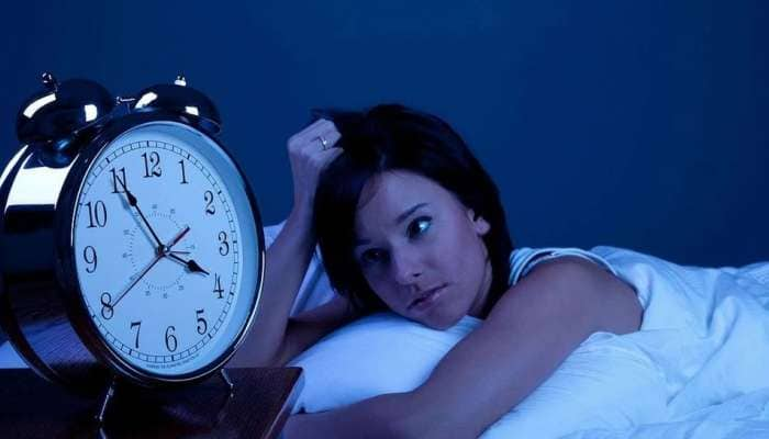 Insomnia: நிம்மதியான தூக்கம் உங்கள் கண்களை தழுவ சில எளிய டிபஸ்!