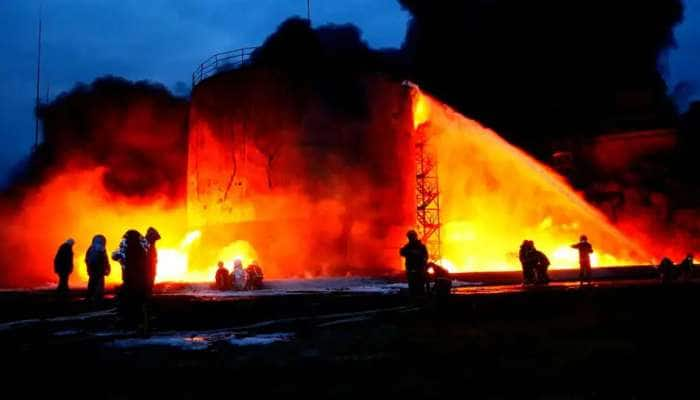 உக்ரைனின் லிவிவ் நகரை தாக்கிய ரஷ்ய ஏவுகணை; பற்றி எரியும் எரிபொருள் கிடங்கு!