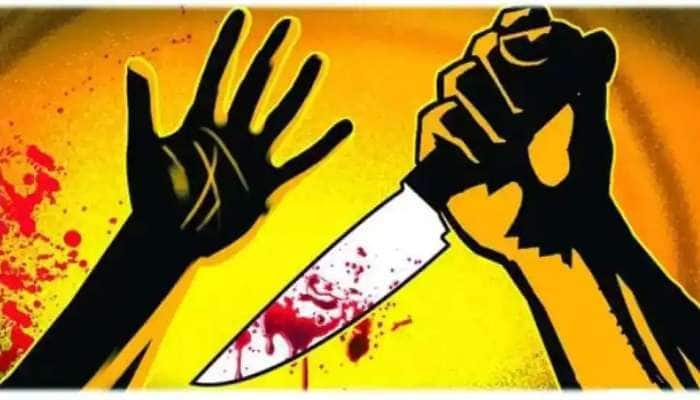 குன்னூரில் அதிர்ச்சி சம்பவம்; 12 - ம் வகுப்பு மாணவிக்கு கத்தி குத்து