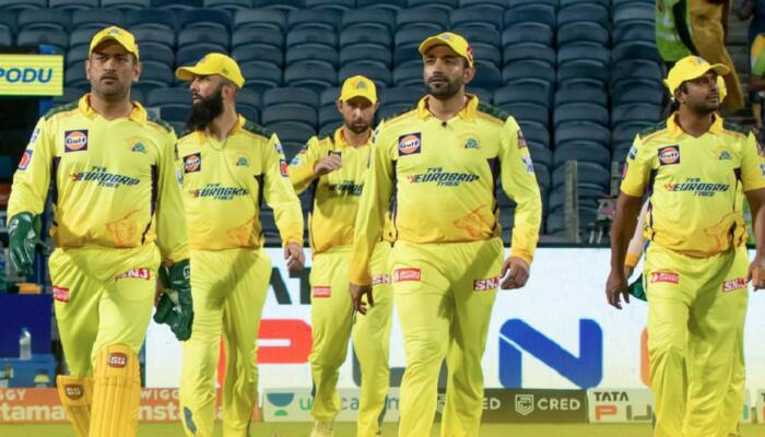 Play-Offs: வெளியேறிவிட்டதா சென்னை அணி?! - லேட்டஸ்ட் தகவல் இதோ!