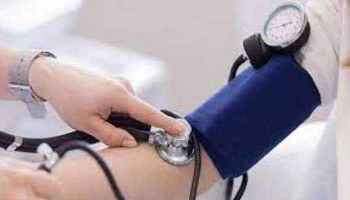 Hypertension: உயர் இரத்த அழுத்தம் உங்களை என்ன செய்யும்: கூலாக எதிர்கொண்டால் BP ஜுஜூபி