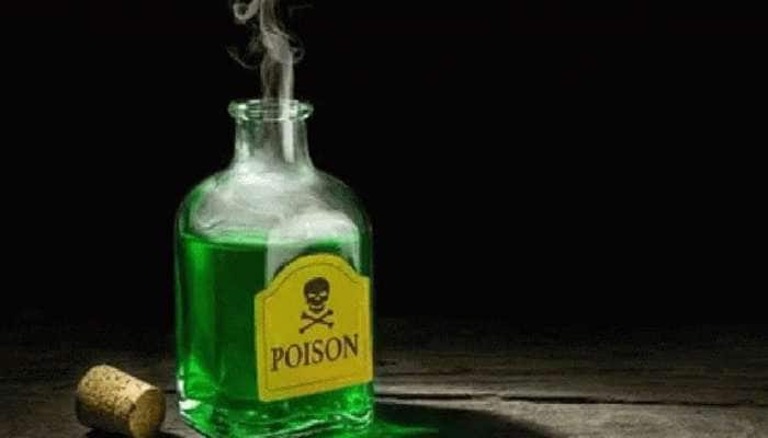 Strychnine: துடிதுடிக்க உயிரைக் கொல்லும் கொடூர விஷம்; எதிரிகளிடம் ரஷ்யா பயன்படுத்தியதா