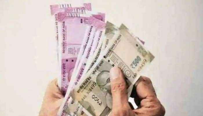 7th Pay Commission: ஜூலை மாதத்தில் ஊழியர்களுக்கு அடிக்கப்போகும் ஜாக்பார்ட்!