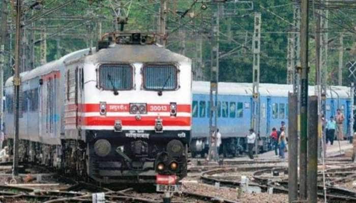 Railway Recuriments 2022: இந்திய ரயில்வேயில் பட்டதாரிகளுக்கு நேர்காணல் மூலம் வேலைவாய்ப்பு! 
