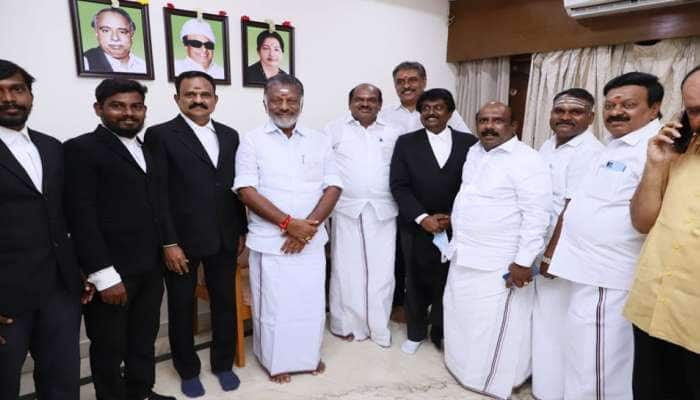 உற்சாகத்தில் ஓபிஎஸ் ஆதரவாளர்கள்: அடுத்த கட்ட நடவடைக்கை என்ன?