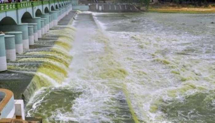 காவிரி ஆற்றில் கடும் வெள்ளம்! மக்கள் முகாம்களில் தஞ்சம்!