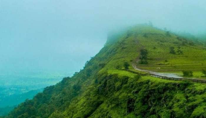 கடலுக்குள் இருக்கும் சிவலிங்கம்; குஜராத்தில் காணவேண்டிய இடங்கள்