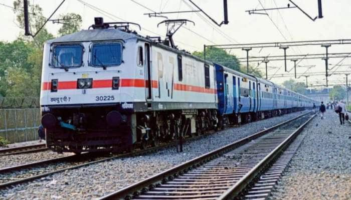 IRCTC: திருவிழாவுக்கு ஊருக்கு போக ஈஸியா ரயில் டிக்கெட் புக் செய்யலாம் title=