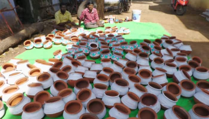 மலேசியாவுக்கு ஏற்றுமதியாகும் மருத்துவக் குணங்கொண்ட மண்பானைகள்... 