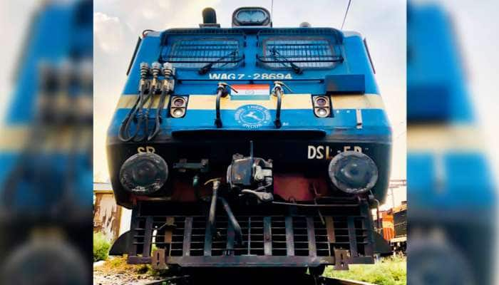 மலிவான விலையில் ரயில் டிக்கெட்! IRCTC உடன் இணைந்த அதிரடி காட்டும் நிறுவனம் title=