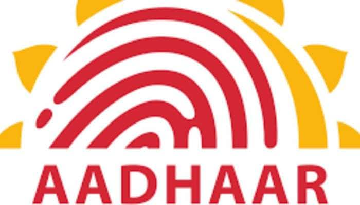 Aadhar Safety: இந்த 3 வழிகள் மூலம் உங்கள் ஆதார் தகவல்கள் திருடப்படாது!!.. பாதுகாப்பாக இருக்கும் title=