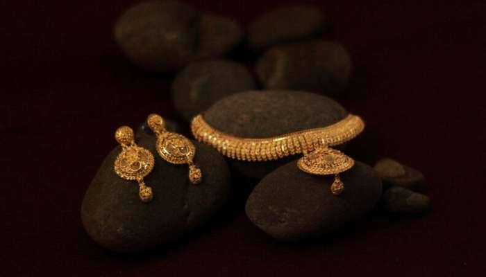 Chennai Gold Rate: நகை வாங்க போறீங்களா? குறைந்தது தங்கம் விலை...இன்றைய நிலவரம்