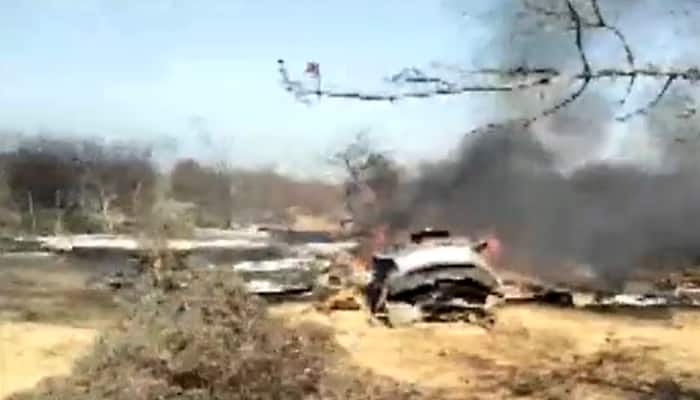 Madhya Pradesh Plane Crash: 2 போர் விமானங்கள் மோதல்... ஒரு விமானி பலி! title=