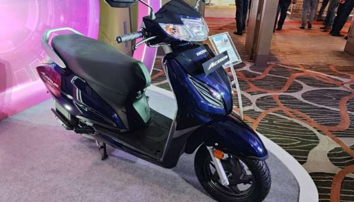 Honda Activa H Smart: கார் போன்ற சூப்பர் அம்சம், வெறும் ரூ.9000-க்கு வாங்கி வரலாம்