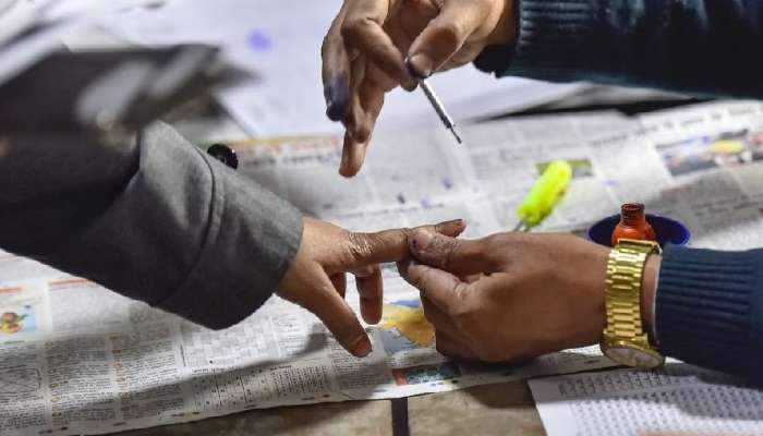 Erode bypoll: ஈரோடு கிழக்கு வாக்கு பதிவில் ஏற்பட்ட திடீர் குழப்பம்! 