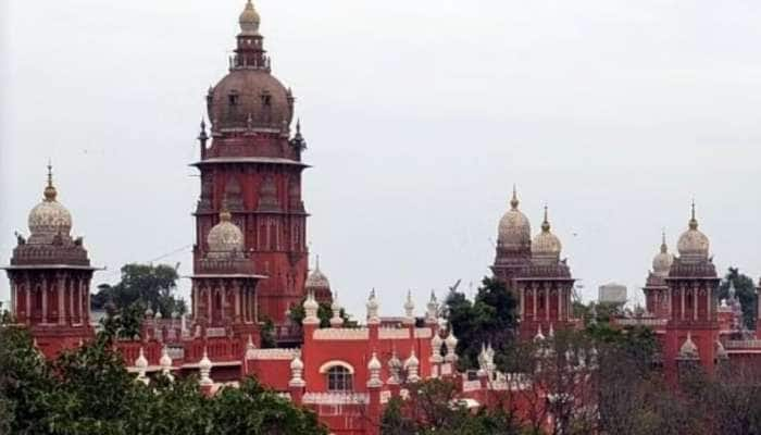 Madras HC: தேசிய தமிழ் வளர்ச்சி கவுன்சில் அமைக்கலாமா? 4 வாரங்களில் மத்திய அரசு பதிலளிக்க வேண்டும் title=