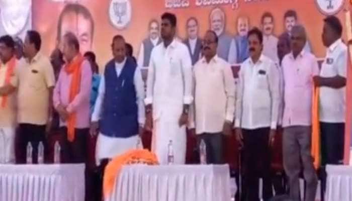 Karnataka Election 2023: தமிழ்த்தாய் வாழ்த்தை பாதியில் நிறுத்தியதை ஏன் அண்ணாமலை கண்டு கொள்ளவில்லை?