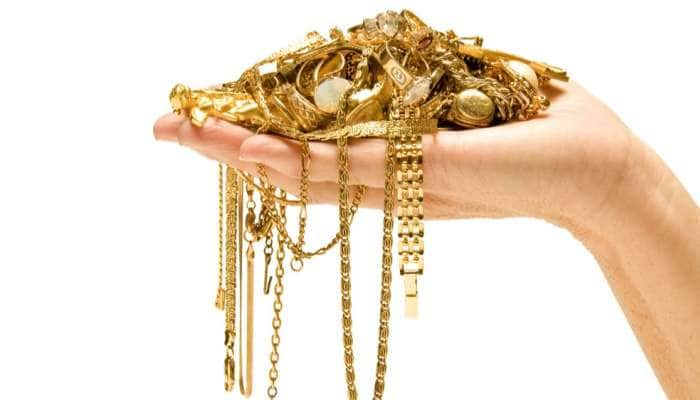 Gold Loan: புதிய நகைகளை அடமானம் வைக்கும் முன்பு இதையெல்லாம் தெரிஞ்சுக்கோங்க! title=