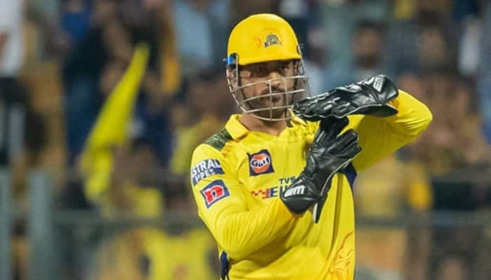 DC vs CSK: தோனி விளையாடும் கடைசி போட்டி? என்ன நடக்கிறது சென்னை அணியில்? title=