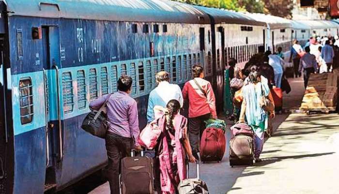 Indian Railways ஜாக்பாட் செய்தி: உங்கள் டிக்கெட்டில் இனி மற்றொருவர் பயணிக்கலாம் title=