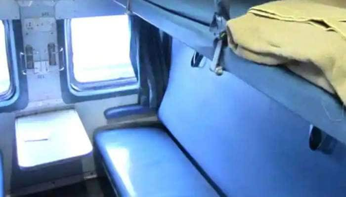 Indian Railways: இனி இவங்களுக்குதான் லோயர் பர்த்.. பயணிகளுக்கு முக்கிய அப்டேட்!!