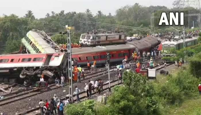 ஒடிஷா ரயில் விபத்து: எலக்ட்ரானிக் இன்டர்லாக் சிஸ்டம் தவறிழைத்ததால் 288  உயிர்கள் பலி! title=