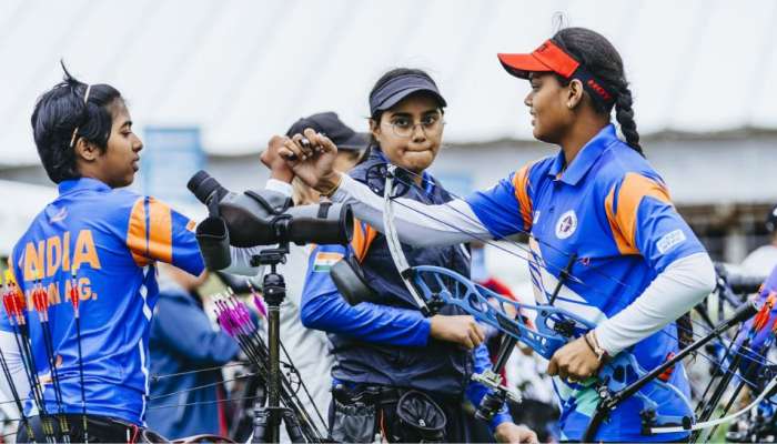 உலக வில்வித்தை சாம்பியன்ஷிப்: இந்தியாவிற்கு முதல் தங்கப் பதக்கம் பெற்றுத் தந்த 3 பெண்கள்